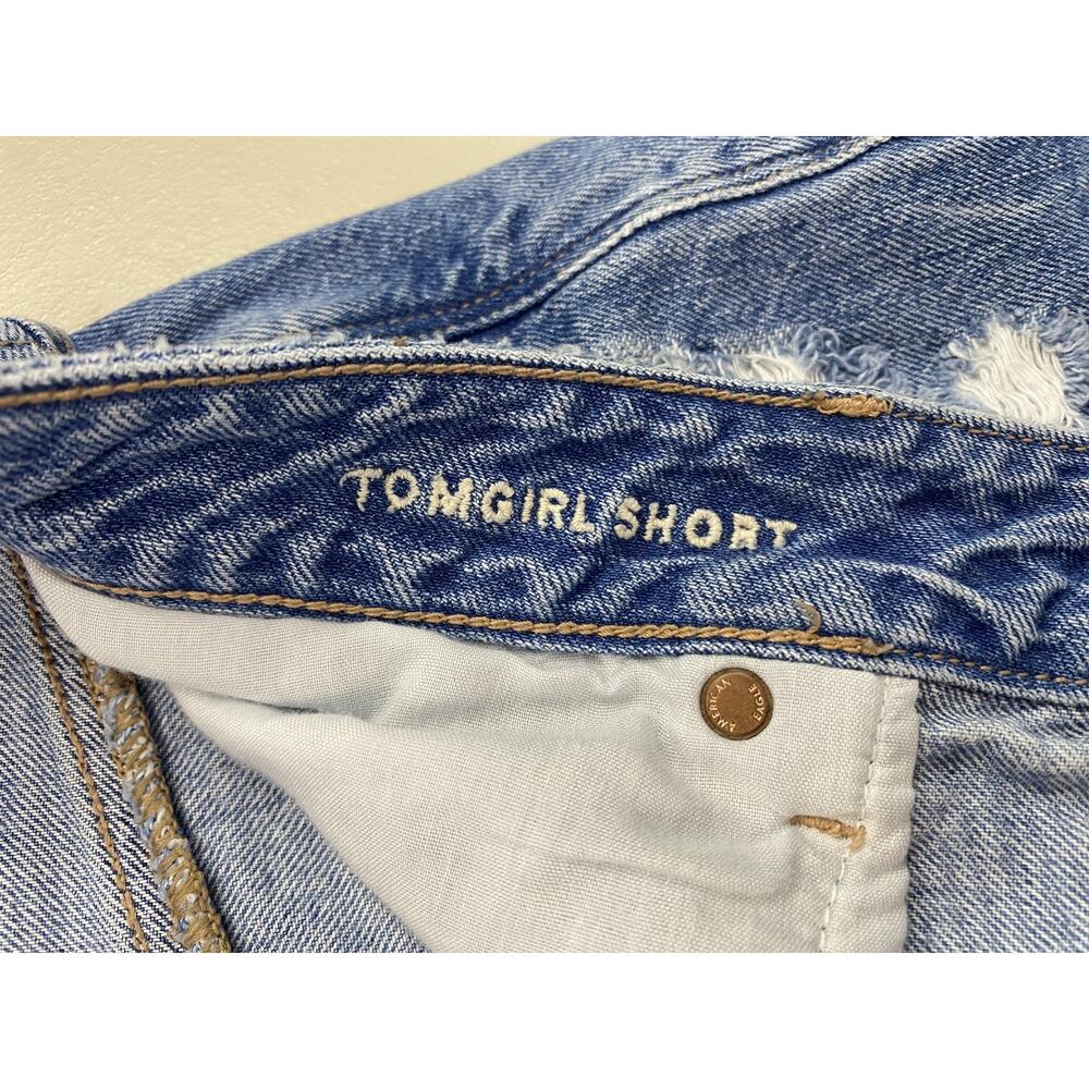 American Eagle Tomgirl Jean Shorts Womens 14 Blue Distressed Boyfriend 37x5 - Picture 12 of 15